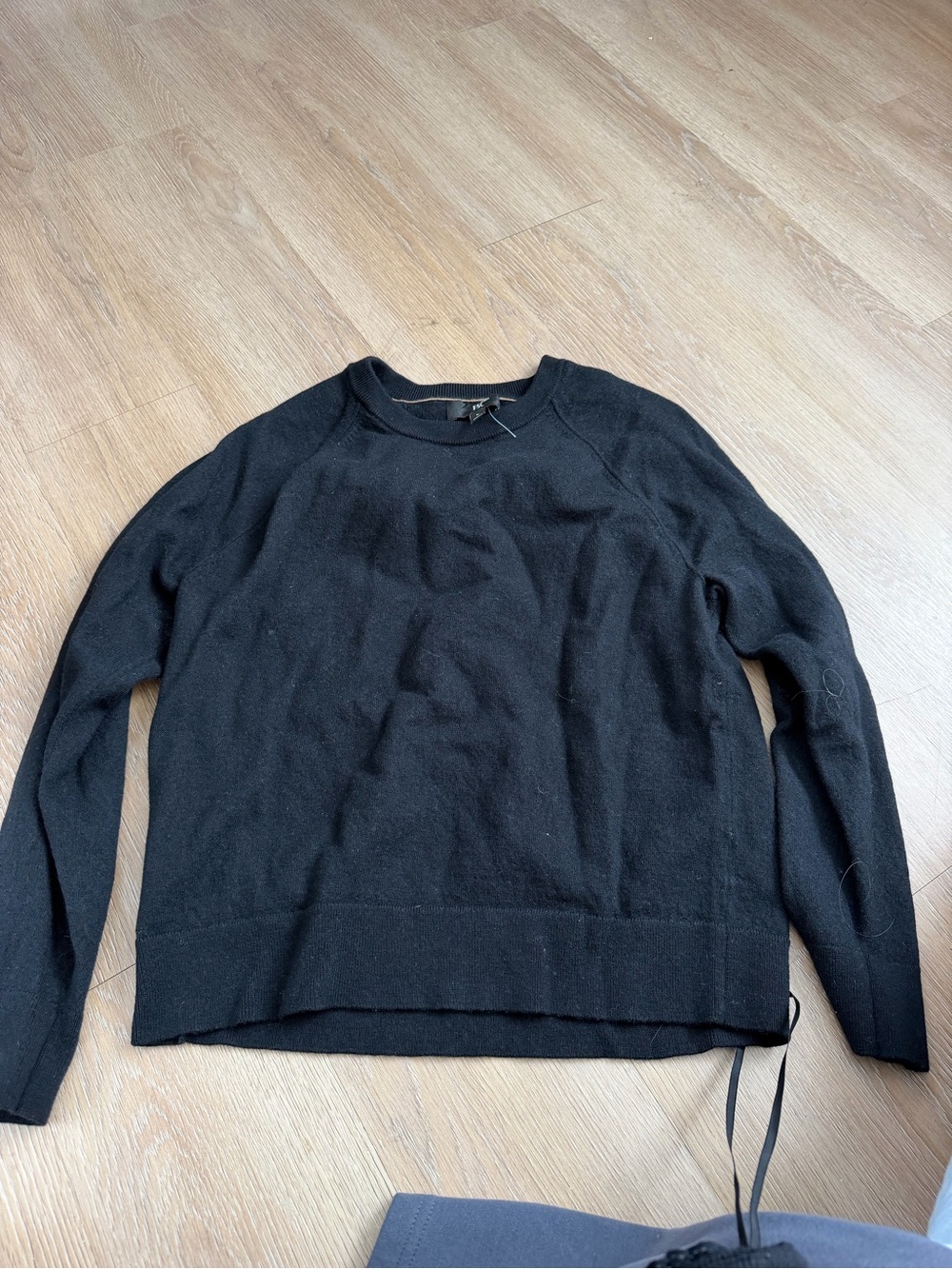 Banana Republic Men's Black Crewneck Sweater
